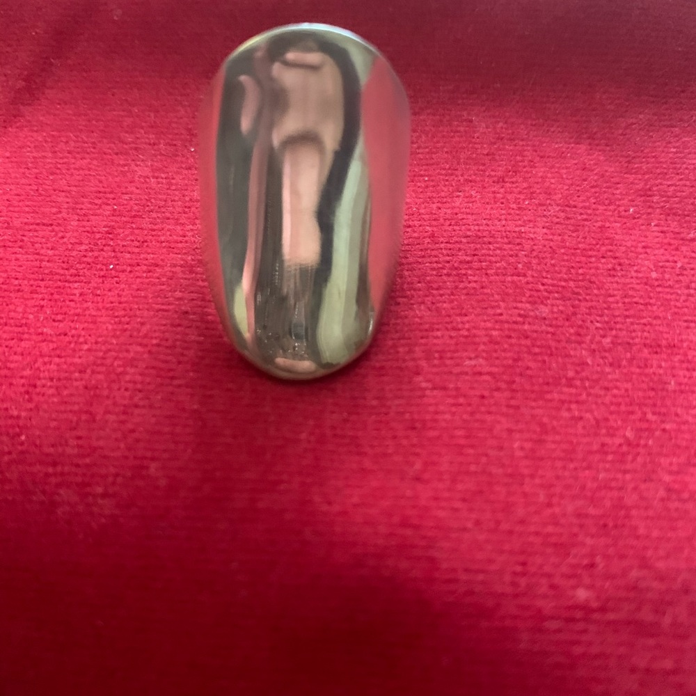 Silver ring - Picture 2 of 3